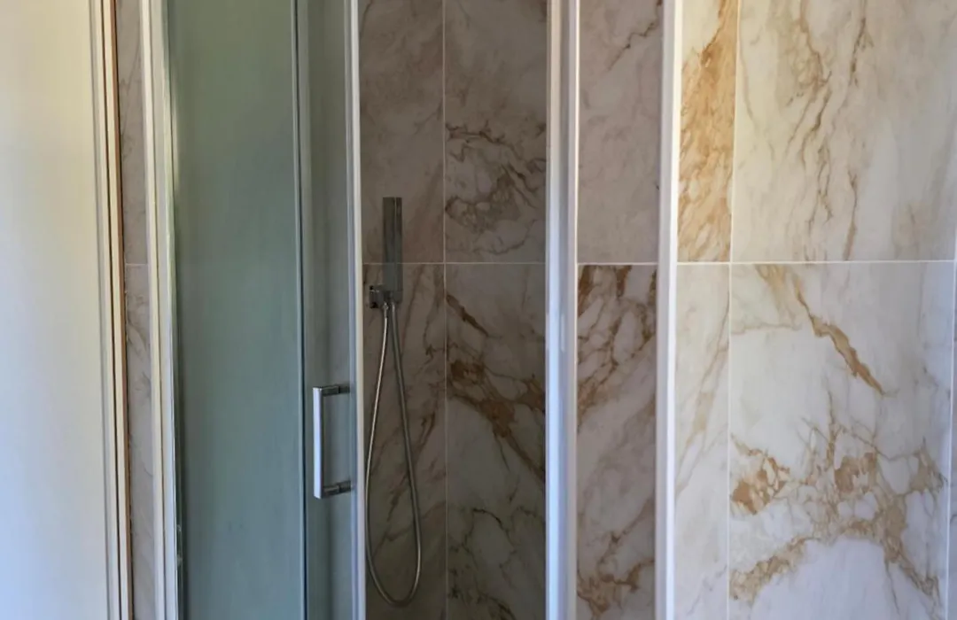 Guest House Tra Rocce E Mare-1